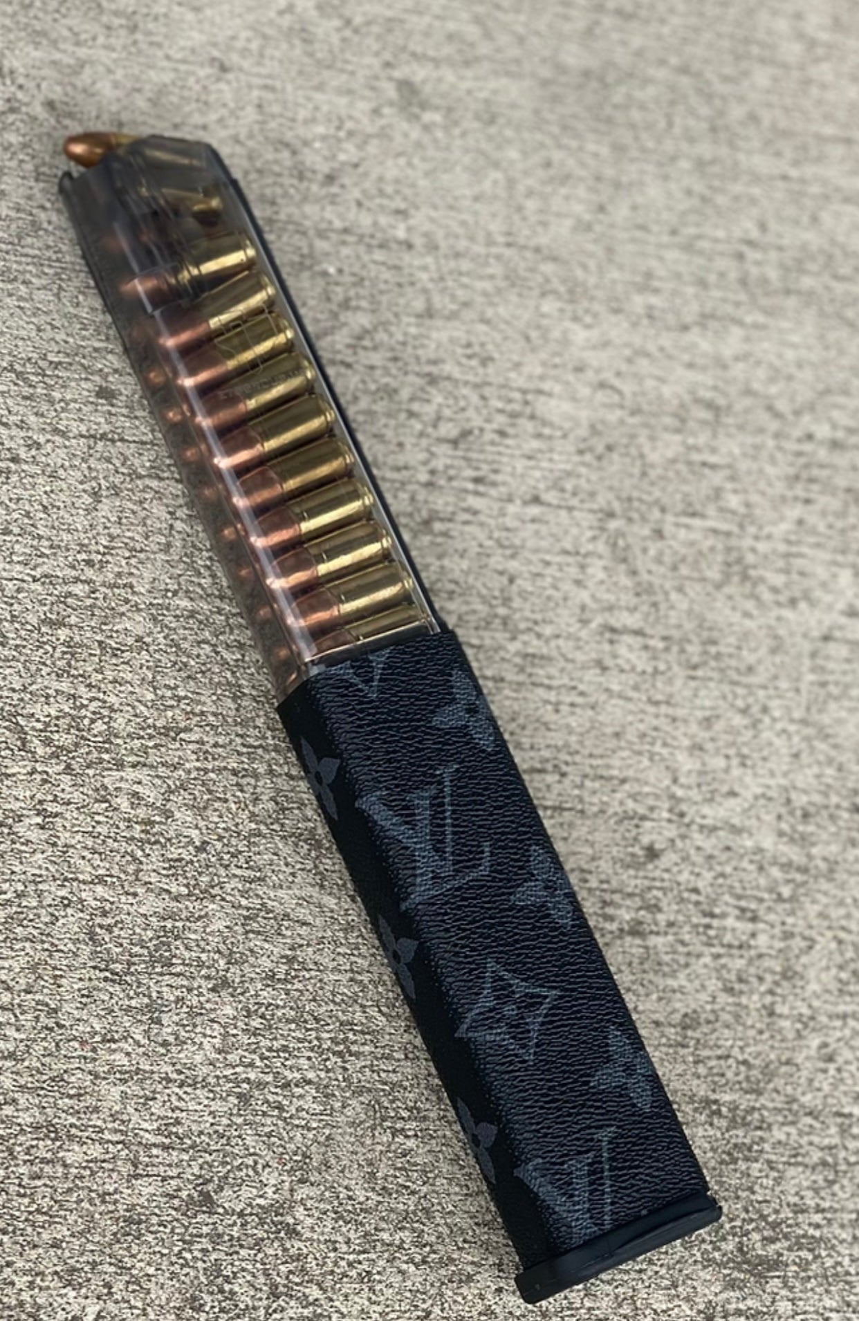 ETS 40rd black LV mag wrap